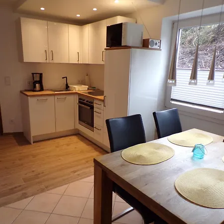 Residenz Meeresbrandung 7 Mit Souterrainterrasse Zum Sueden,tv, Einbaukueche, Geschirrspueler, Schwimmbad, Sauna ,pkw-stellplatz, Wlan ! Apartamento